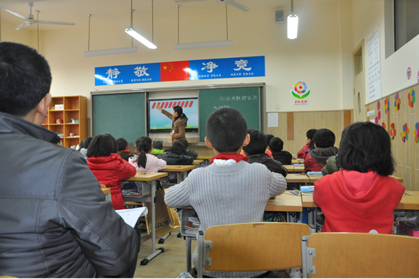 翡翠实验学校：强化教学研讨，提升教学质量