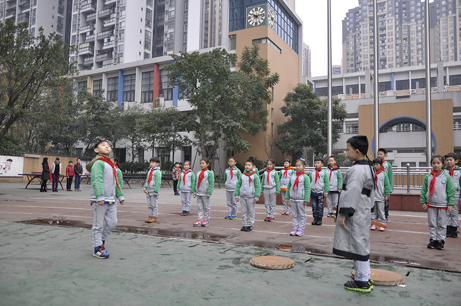 诵读《弟子规》，培养好习惯