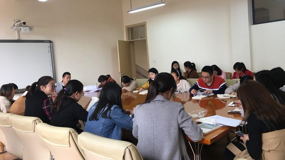 文明出行，安全你我他----翡翠实验学校安全教育主题活动